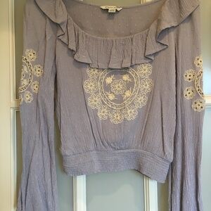 AMERICAN EAGLE Long Sleeve Lavender Top with Embroidery; Size: XXS